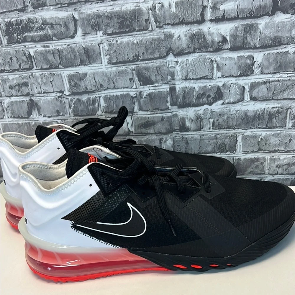 Nike LeBron XVIII 18 Low Heart of Lion Black‎ White Crimson